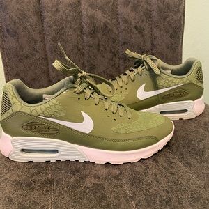Nike Air Max 90 Ultra 2.0 | Palm Green